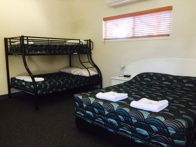 Springsure Overlander Motel Exterior foto