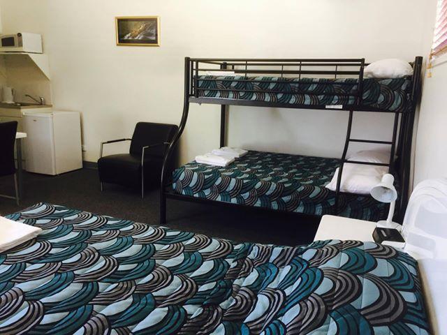 Springsure Overlander Motel Exterior foto